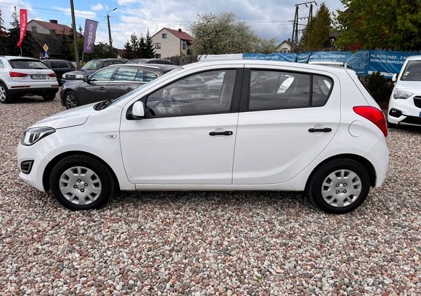 Hyundai i20 cena 24900 przebieg: 186000, rok produkcji 2014 z Ryn małe 497